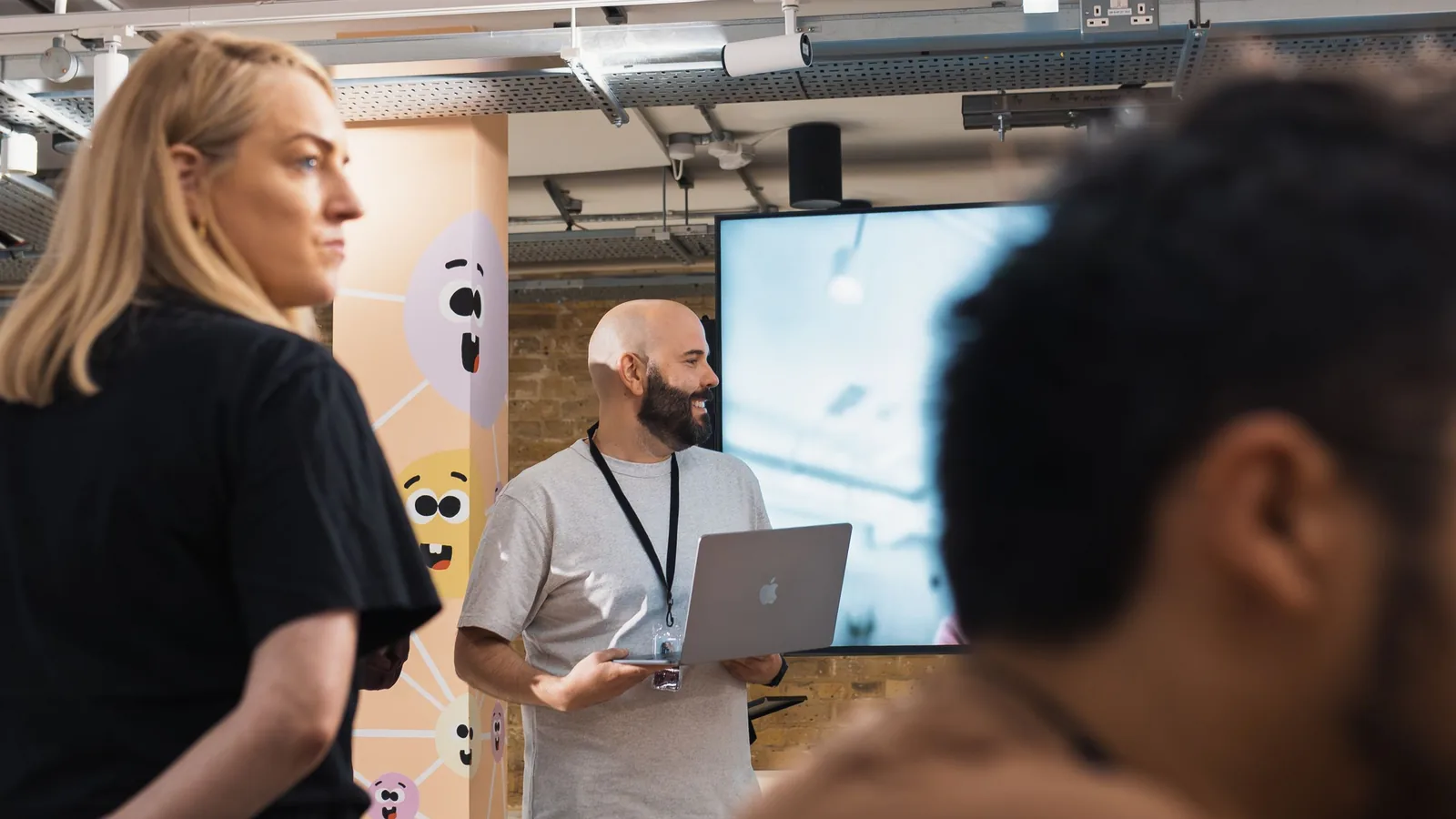 Digital transformation solutions for manufacturing healthcare finance retail education and logistics