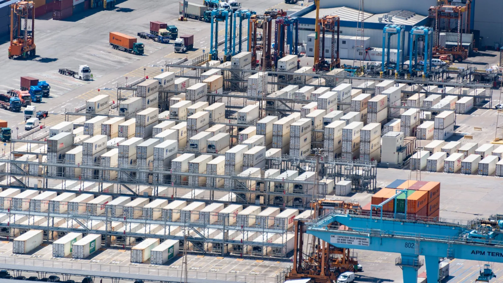 Logistics digital transformation field service mobile app dispatch dashboards and integration